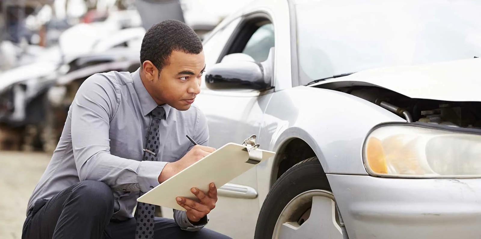 What You Have To Know Before Hiring A Lawyer For A Car Wreck